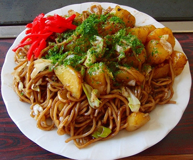 ジャガイモ入り焼きそば