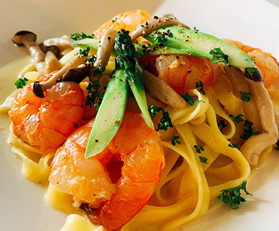 伸くんの海老クリームパスタ