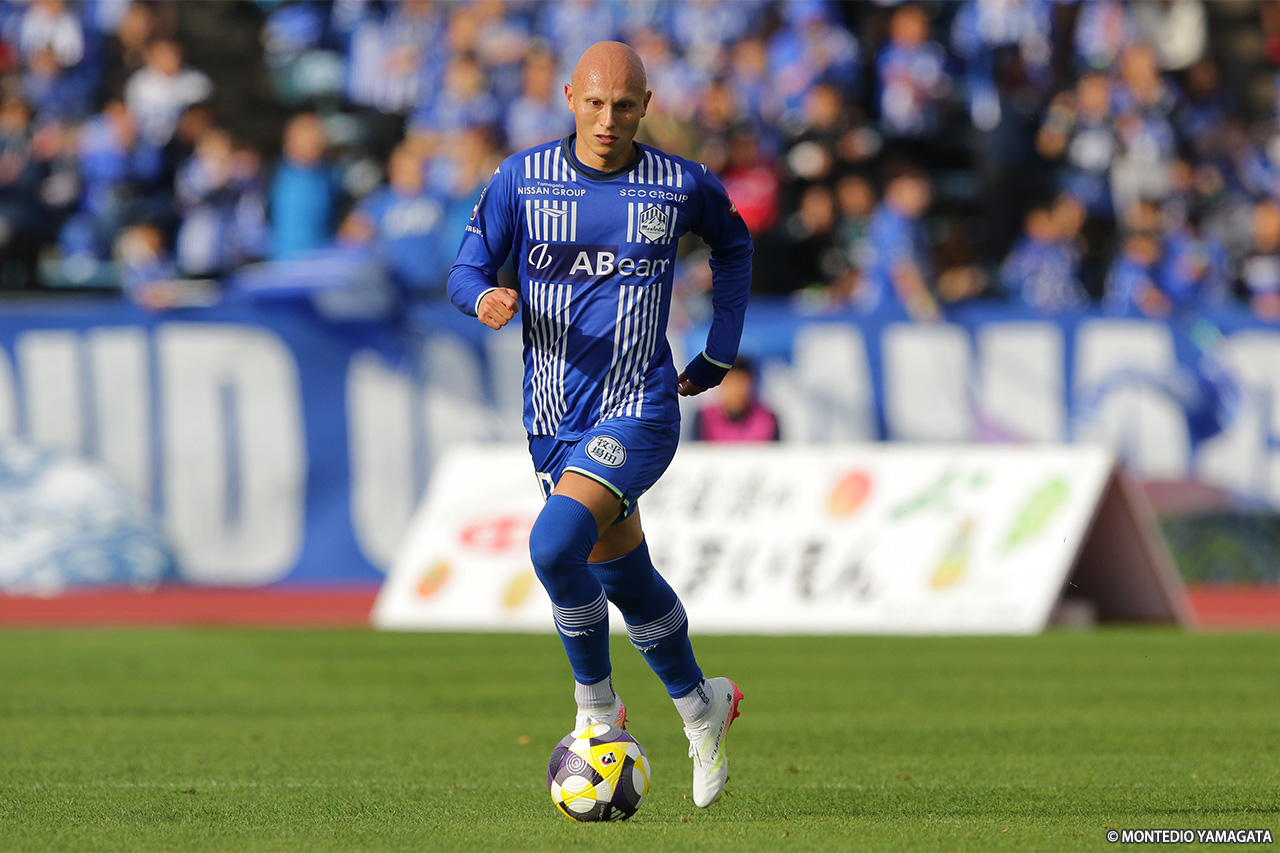 No.90 ディサロ 燦シルヴァーノ 選手