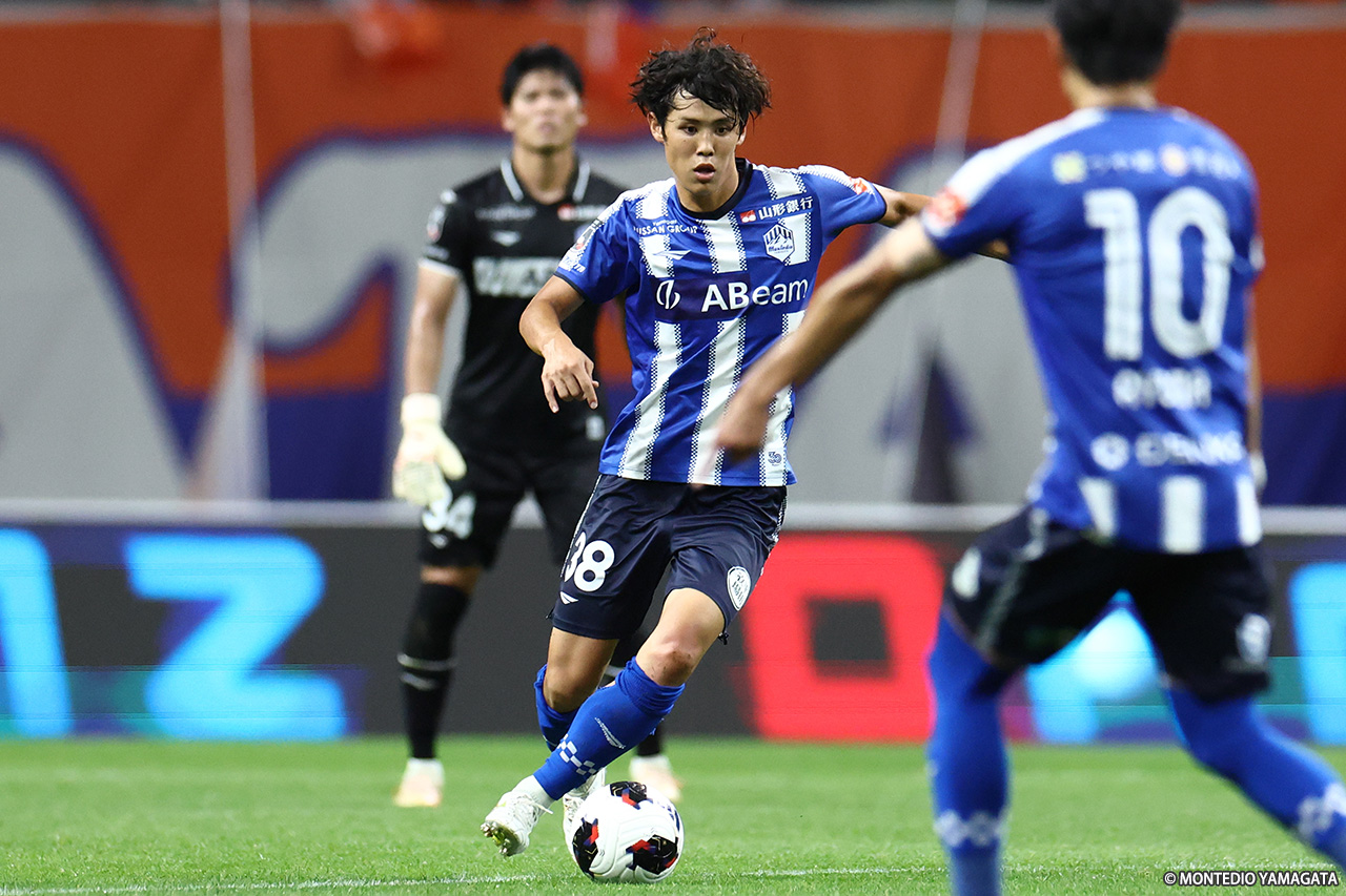 No.38 森岡 陸 選手