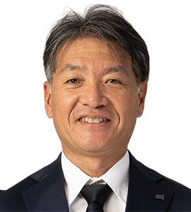 横内 昭展